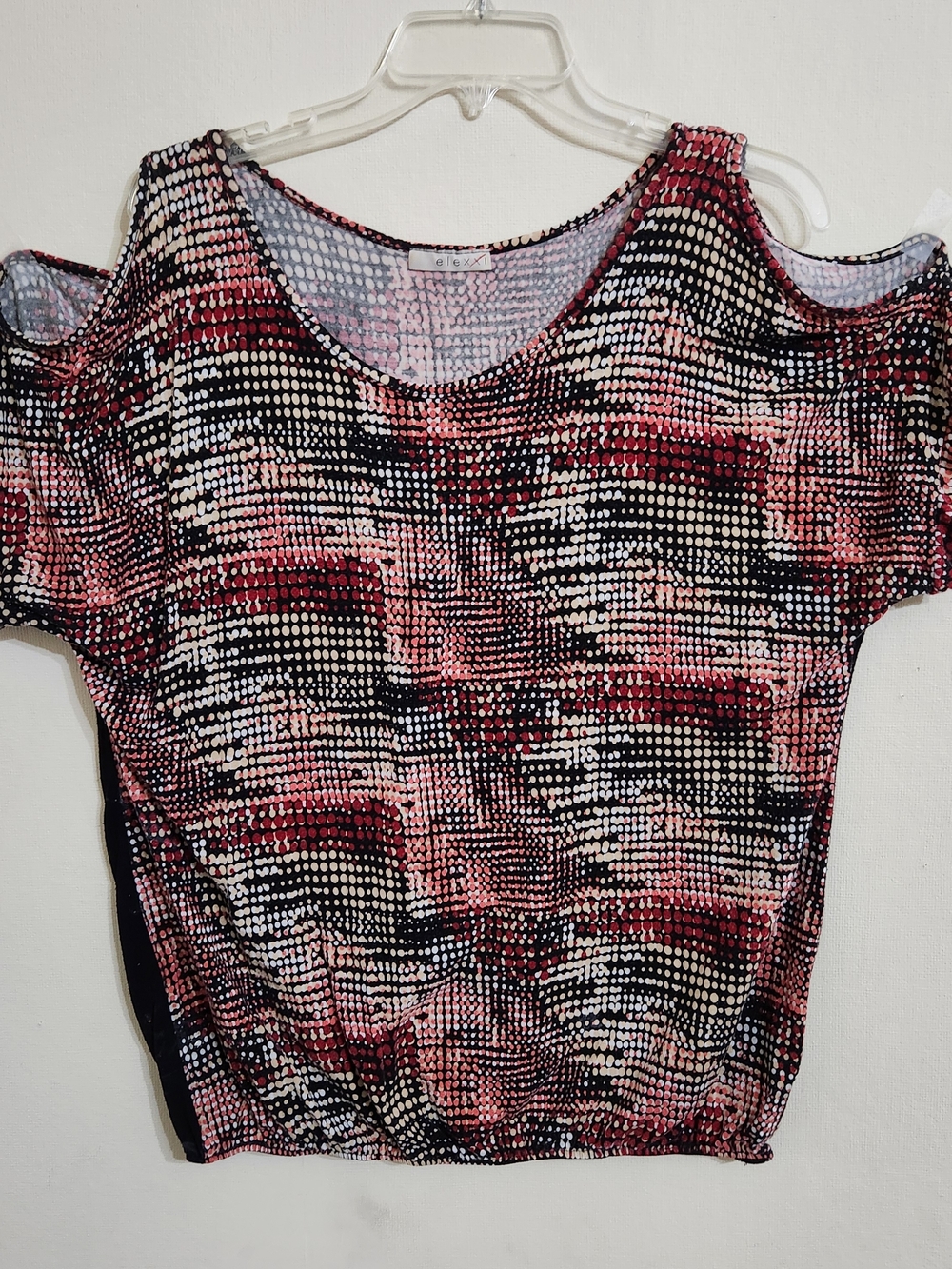 Cold-Shoulder Dot-Print Blouse in Pink and Black